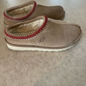 UGG Brown Slippers with Red Accent